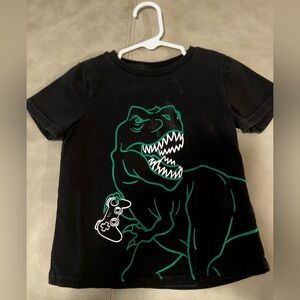 SHEIN Black T-Rex Graphic Kids Tee